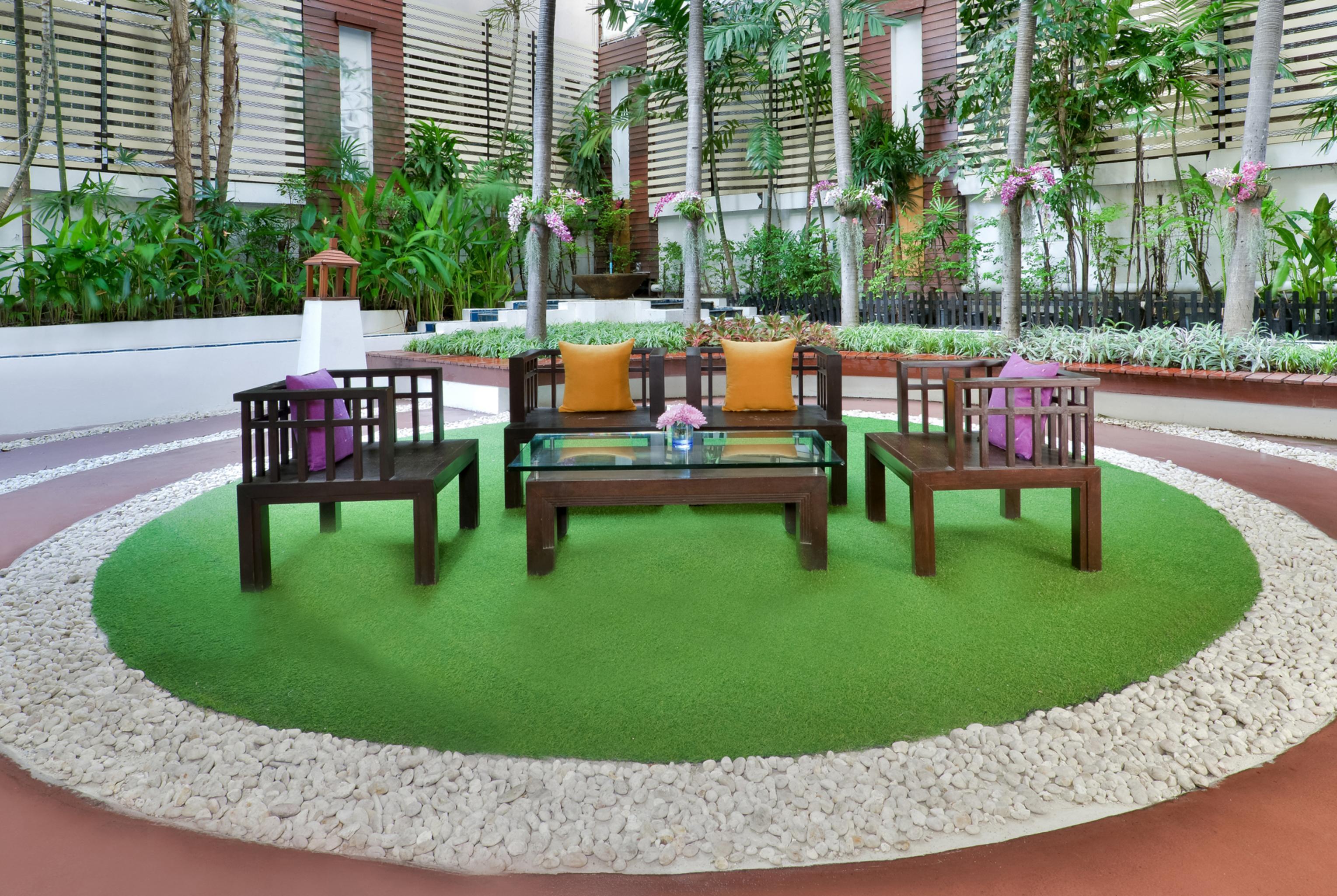 Centre Point Plus Hotel Pratunam Банкок Екстериор снимка