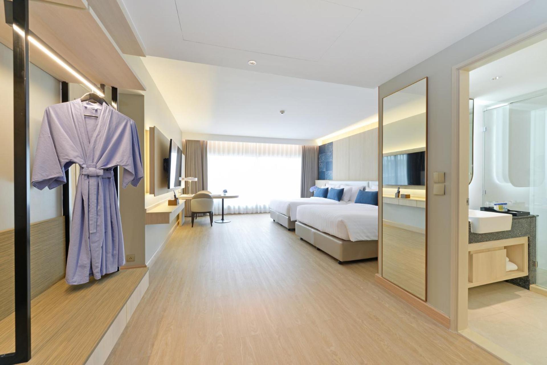 Centre Point Plus Hotel Pratunam Банкок Екстериор снимка