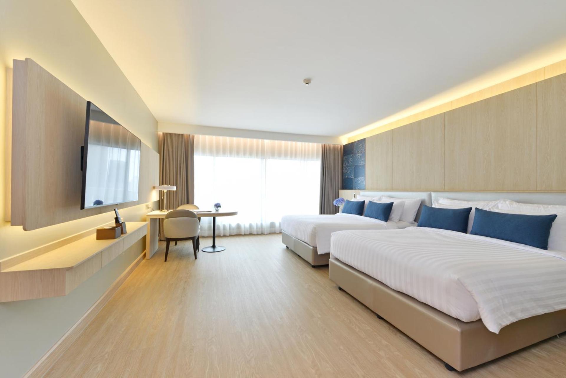 Centre Point Plus Hotel Pratunam Банкок Екстериор снимка