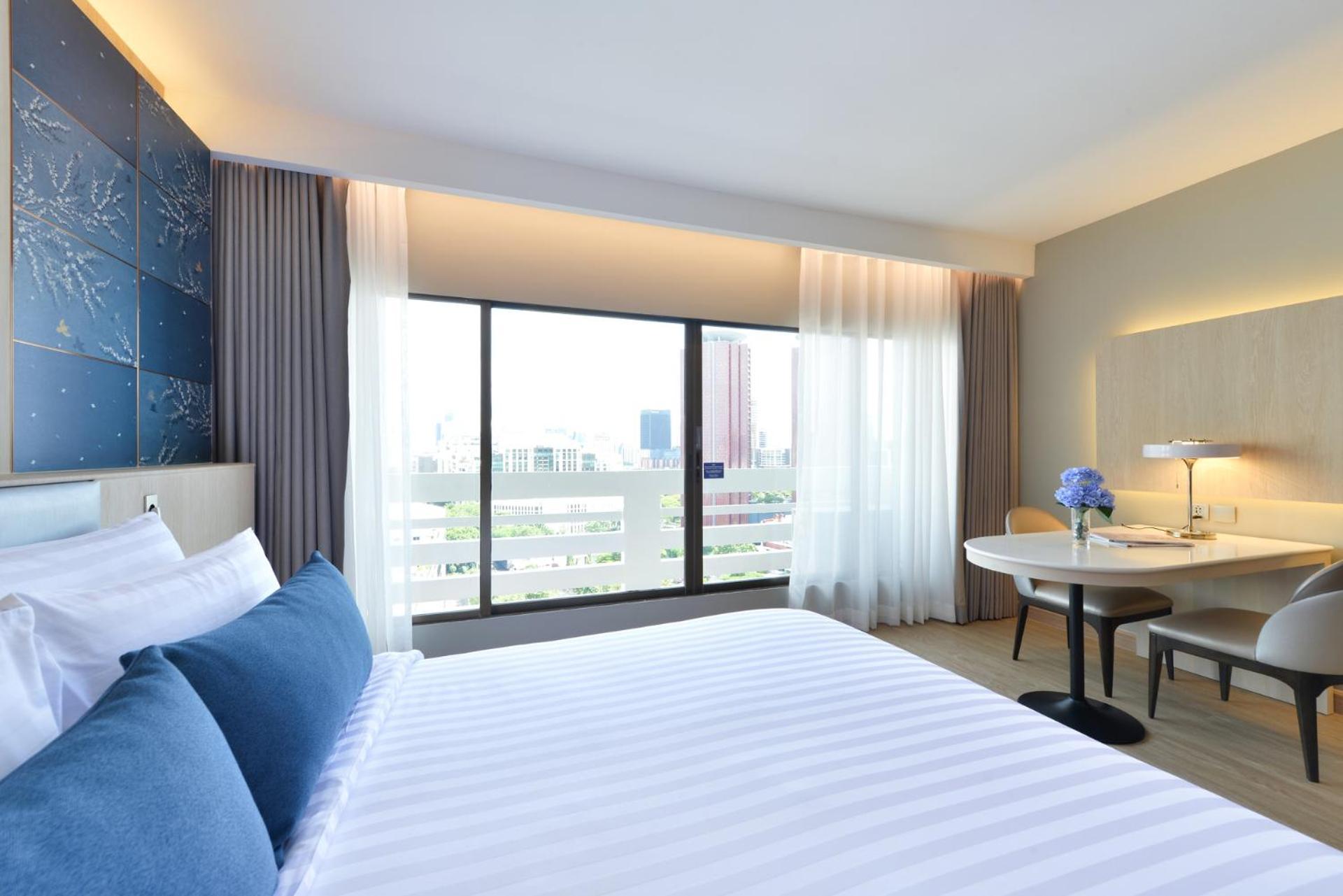 Centre Point Plus Hotel Pratunam Банкок Екстериор снимка
