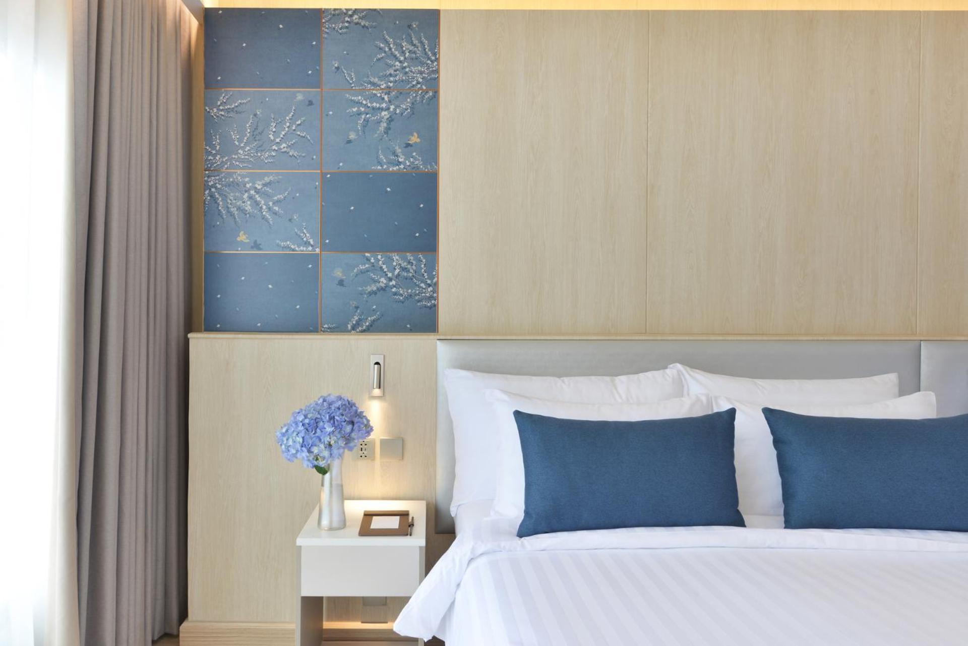 Centre Point Plus Hotel Pratunam Банкок Екстериор снимка