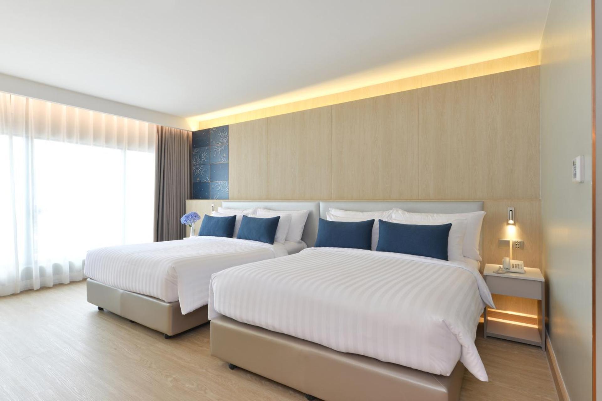 Centre Point Plus Hotel Pratunam Банкок Екстериор снимка