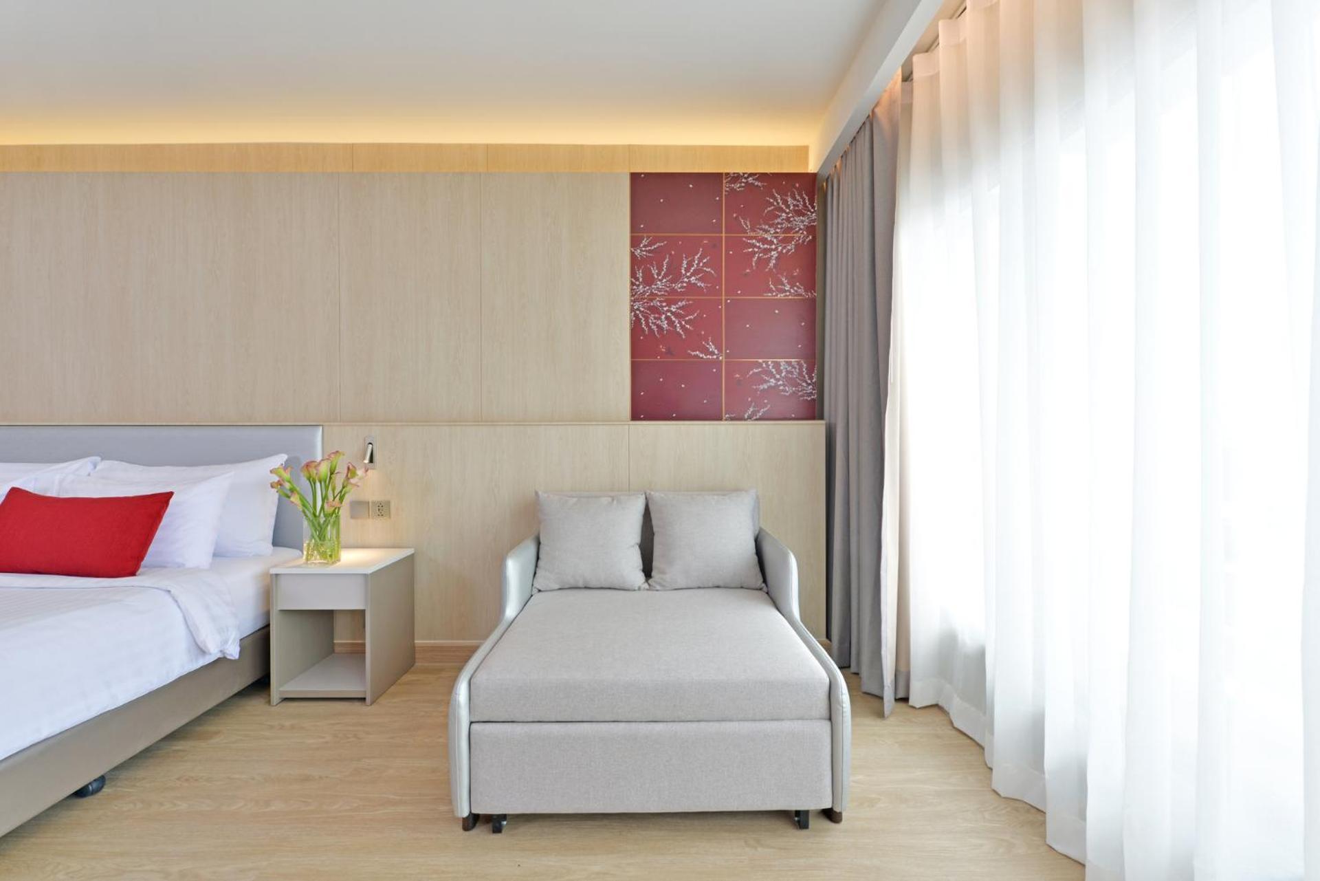 Centre Point Plus Hotel Pratunam Банкок Екстериор снимка